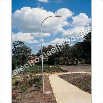 Aluminium Street Light Pole, for Outdoor Use, Color : Silver