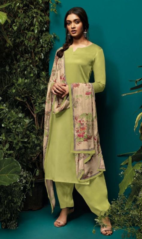 Chiffon Ethnic Wear Salwar Suit, Feature : Comfortable, Easily Washable, Impeccable Finish, Skin Friendly