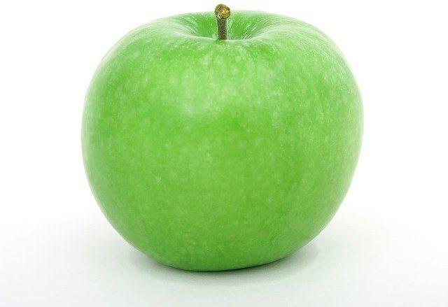 Kashmiri A Grade Maharaji Apple, for Human Consumption, Certification : Health