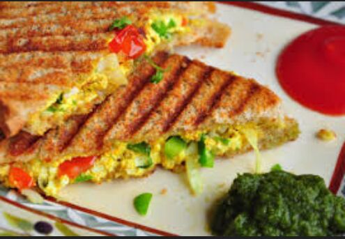 Paneer Sandwhich, Features : Good In teats, high protein, Good for Health