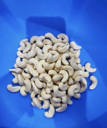 W180 Whole Cashew Nut
