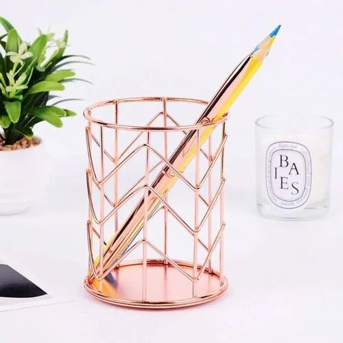 Iron Pencil Holder, Packaging Type : Box