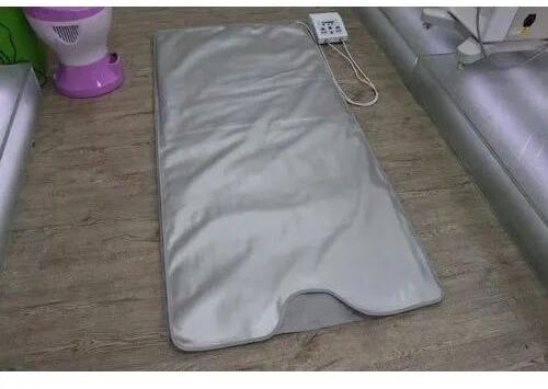 Plain Heat Blanket, Size : 67.5 x 180 cm