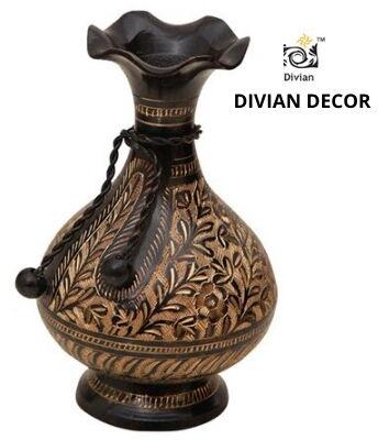 Polished Designer Brass Pot, for Decorating Flower, Home Decoration, Style : Modern