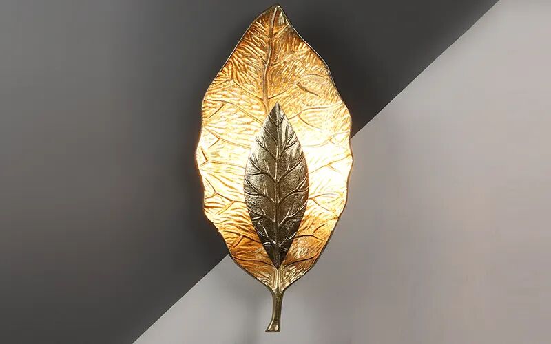  Decorative Brass Wall Light