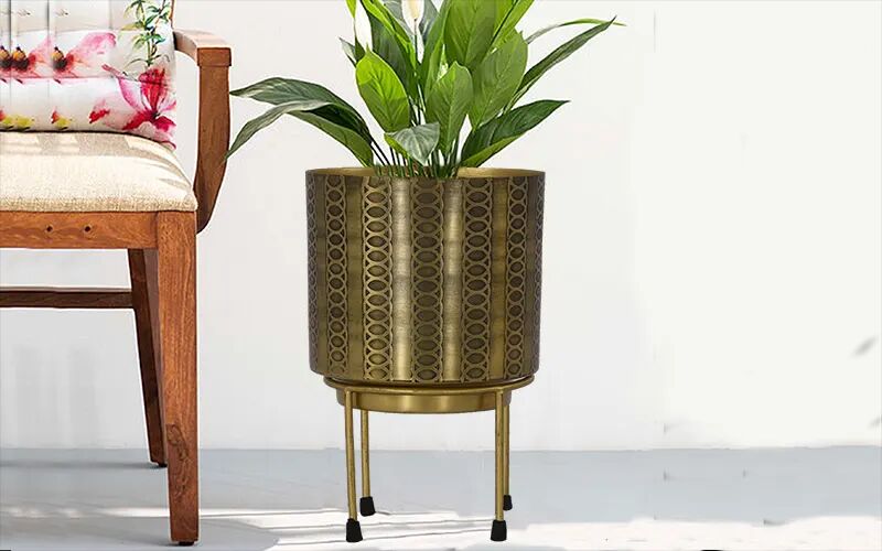 Metal Planter With Metal Stand, Color : Gold Colour