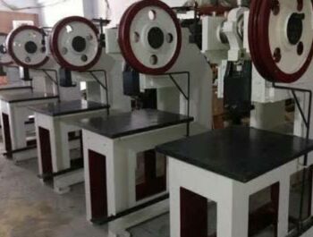 Automatic Electric SLIPPER BANANE KI MACHINE, for Chappal Making, Voltage : 220V
