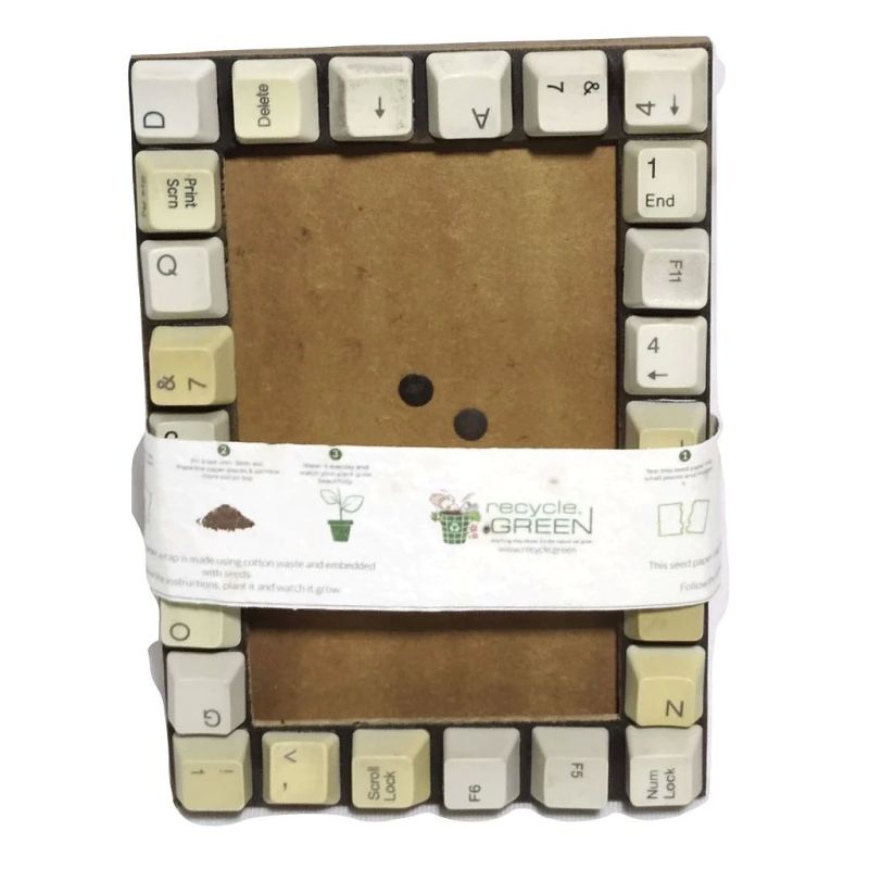 4x6 Inch Waste Computer Keyboard Key Photo Frame