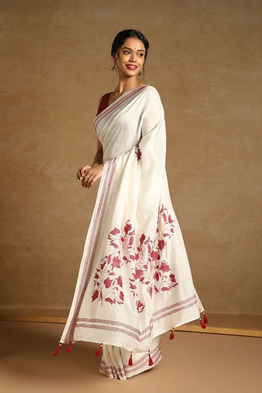 Ladies Cotton Embroidery Saree, Occasion : Party Wear