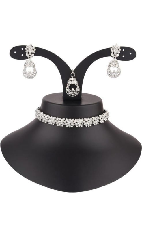 Stylish American Diamond Necklace Set, Gender : Female