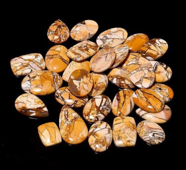 Polished Brecciated Mookaite Gemstone, for Jewellery, Feature : Colorful Pattern, Durable, Shiny Looks