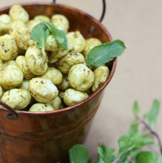 Roasted Pudina Makhana, Feature : Nutritious