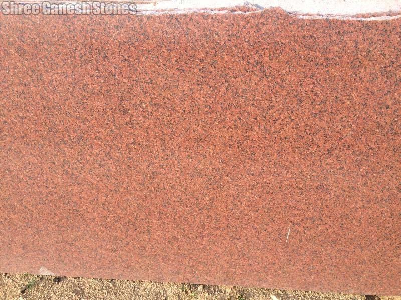 Bush Hammered Bruno Red Granite Slabs, Size : Multisizes