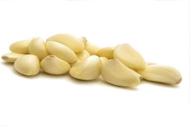 peeled garlic