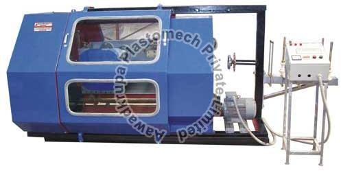 Inflow Type Yarn Twister