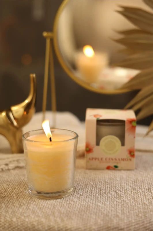 Apple Cinnamon Scented Glass Candle