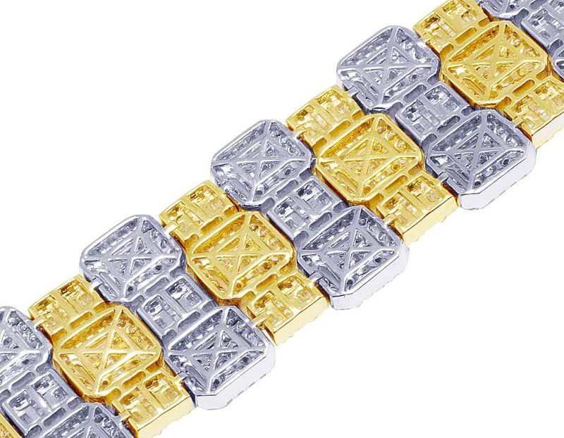 Luxurious Multi-tone Gold With Moissnite Diamond Bracelet 27.75ct