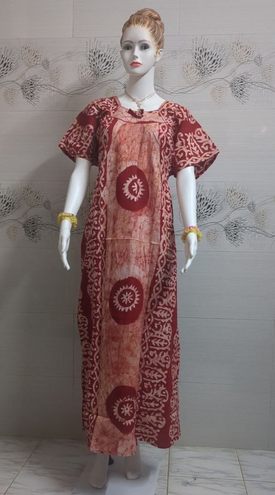 Ladies Peach Batik Print Cotton Nighties