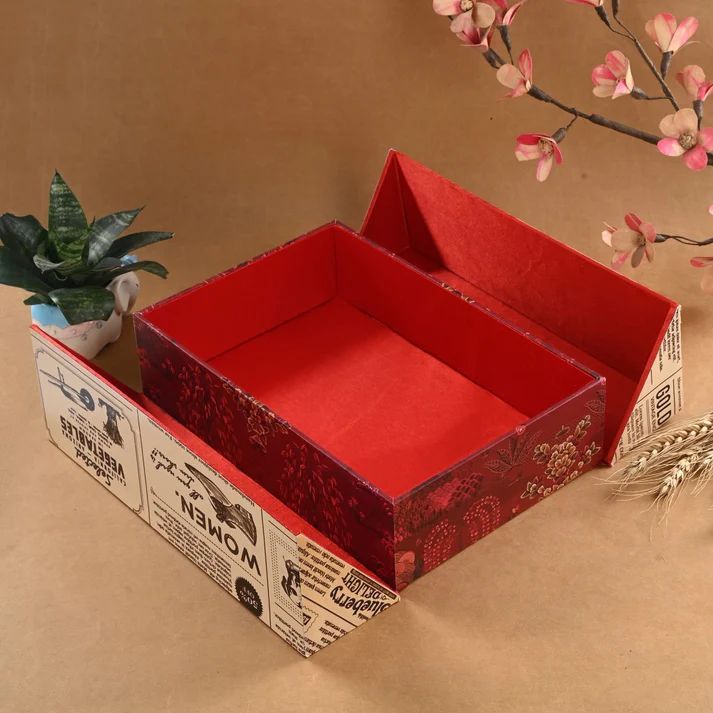 Red Printed Rectangular Gift Box