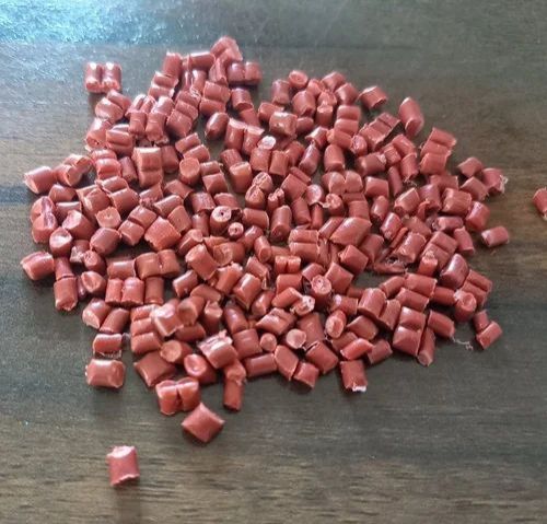 Reprocessed Red Nylon Granules