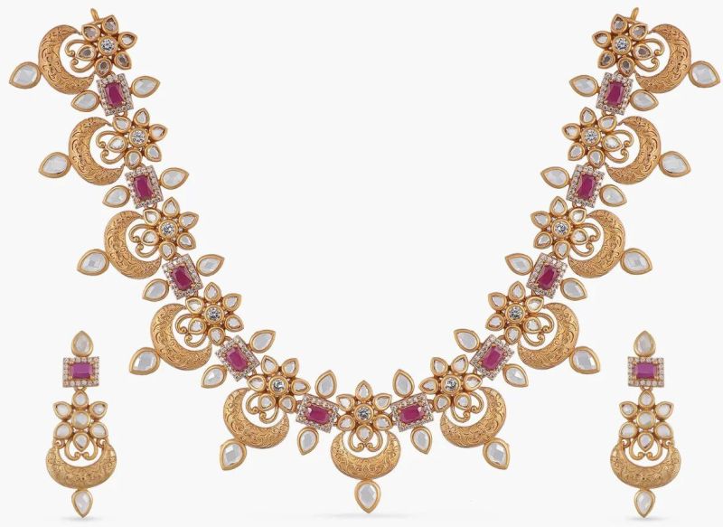 Maira Antique Necklace Set