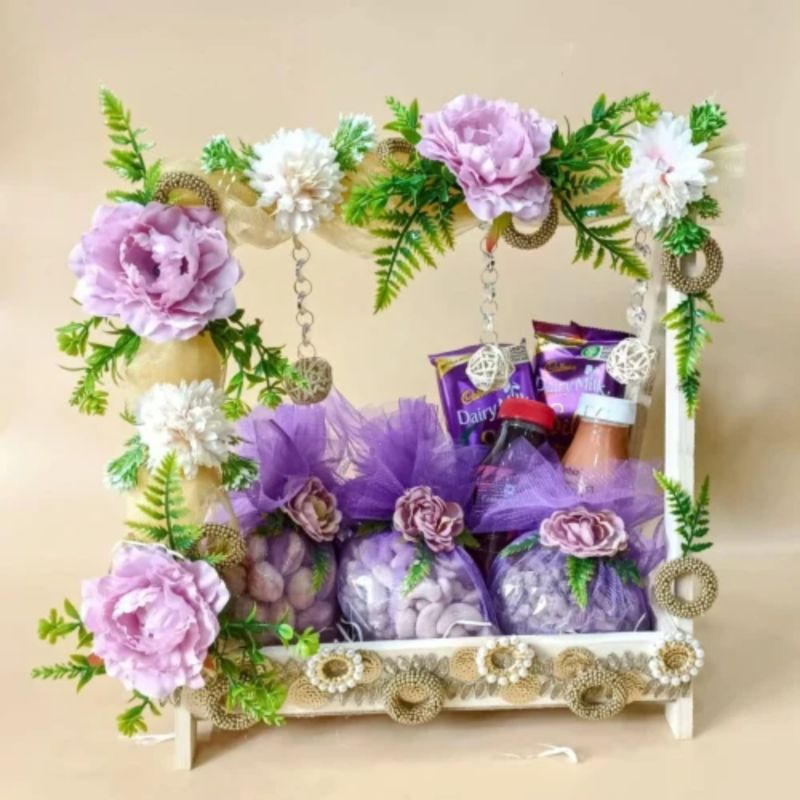 Mewa and Chocolate Gift Hamper