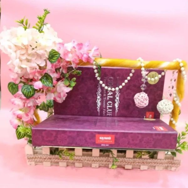 Raymond’s Set Gift Hamper