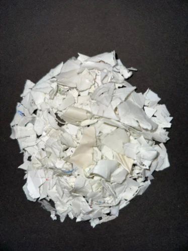 White Plastic Cutting Chips