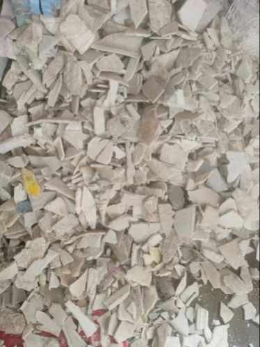 White Plastic Cutting Chips