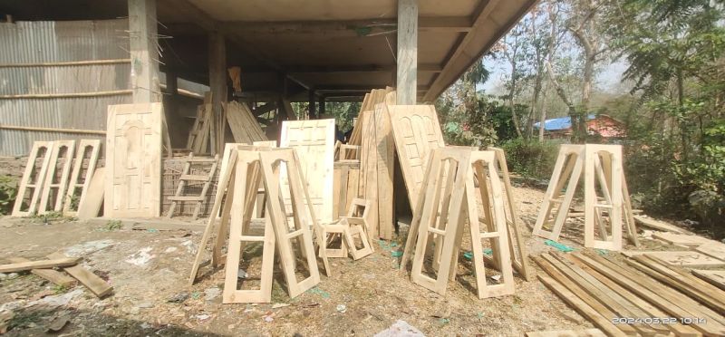 Gamari &AMP;reg; Door