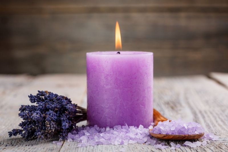 Cylindrical Soy Wax Lavender Scented Candle, Speciality : Smokeless, Fine Finished