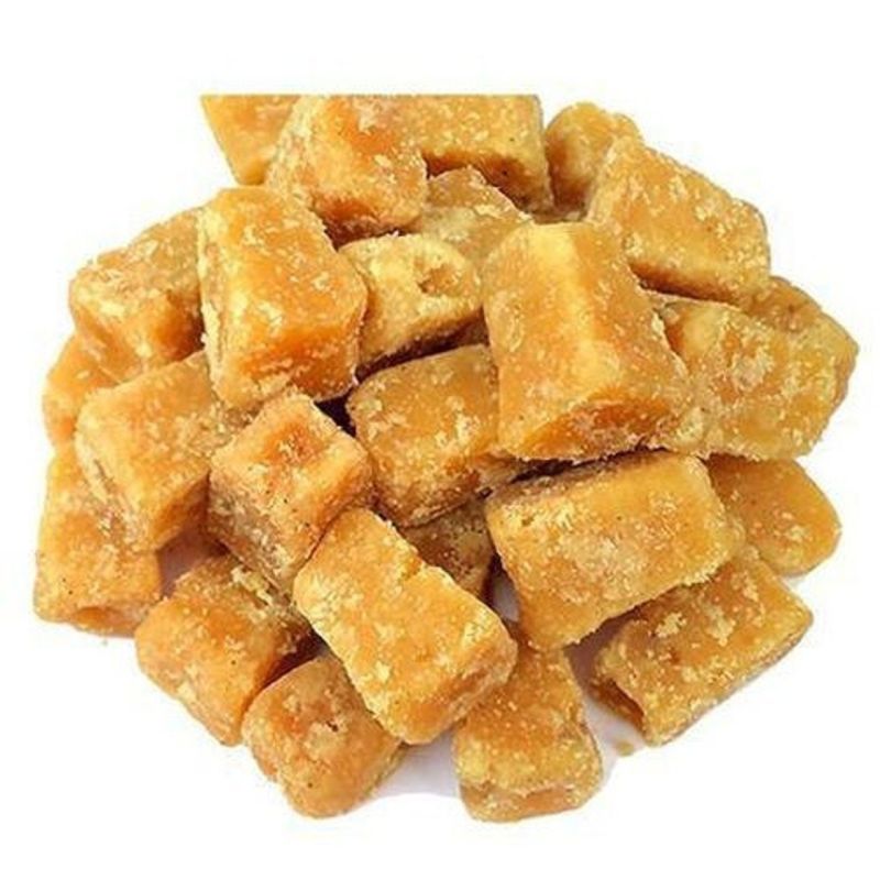 Brownish Cubes Organic A Grade Sugarcane Jaggery, for Tea, Sweets, Packaging Type : Plastic Packet
