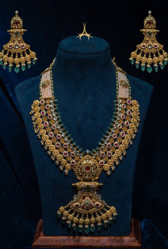 Golden Antique Gold Necklaces