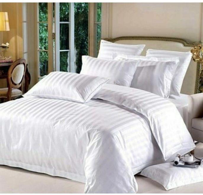 Cotton White Plain Bedsheets, for Hotel, Feature : Soft, Anti Wrinkle