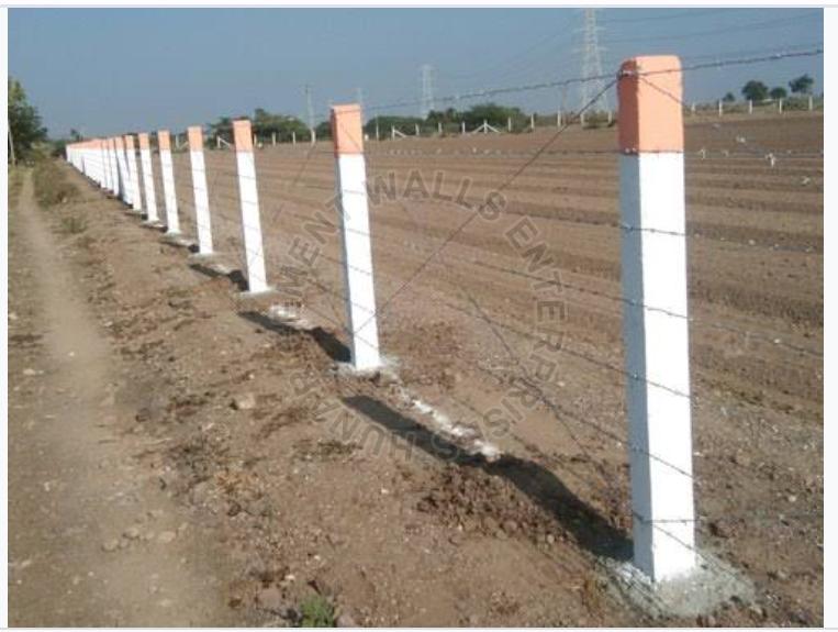 Grey Concrete Rcc Fencing Poles