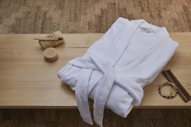 Stylish Plain Bathrobes, for Home, Feature : Anti-Slip, Quick Dry