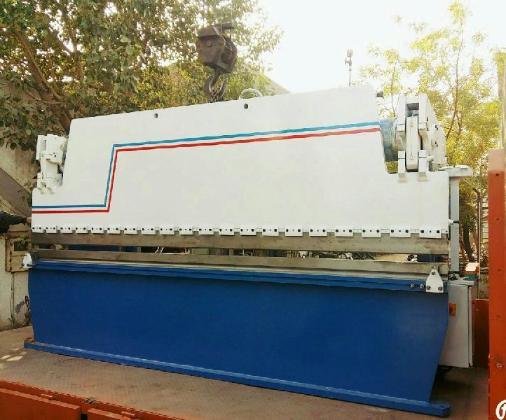 hydraulic metal sheet bending machine