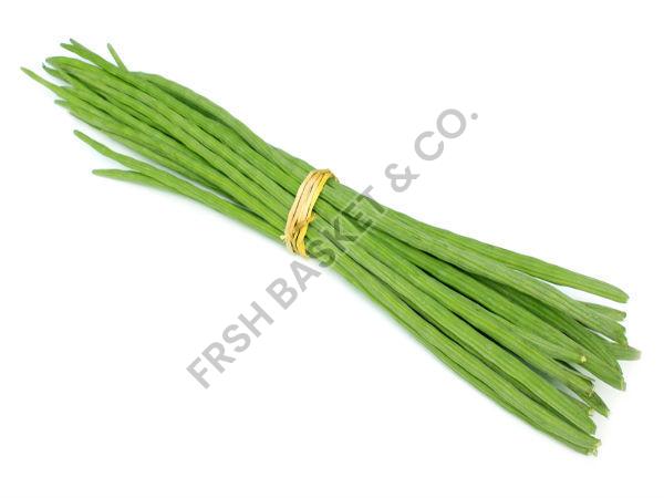 Green Natural Fresh Drumsticks, for Cooking, Packaging Type : Gunny Bag