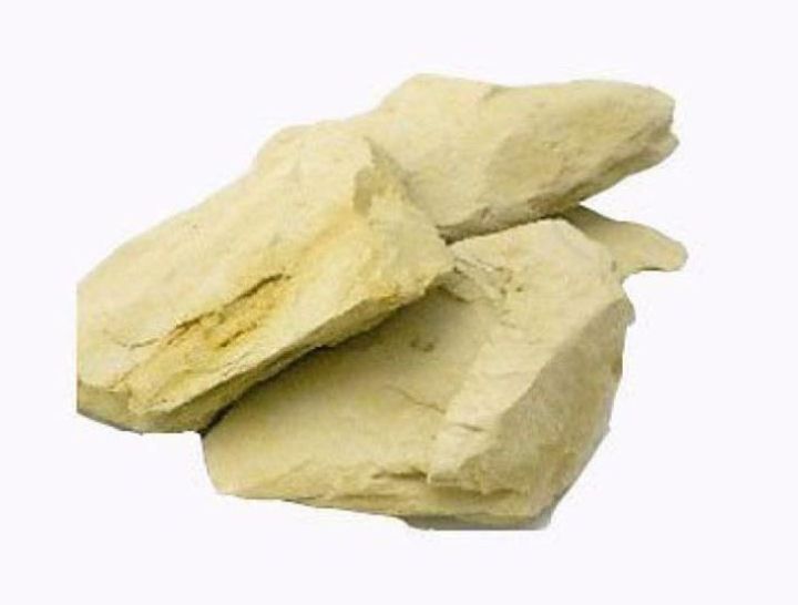 Solid Natural Multani Mitti Lumps, for Personal, Skin Care, Packaging Size : 50 Kg