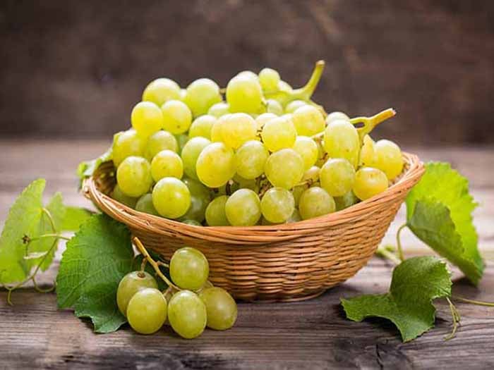 Fresh grapes, for Cooking, Color : Green