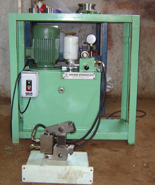 Polished Mild Steel Hydraulic 1000-2000kg Clinching Press Machine, for Cutting Tools Industry, Packaging Type : Wooden Box