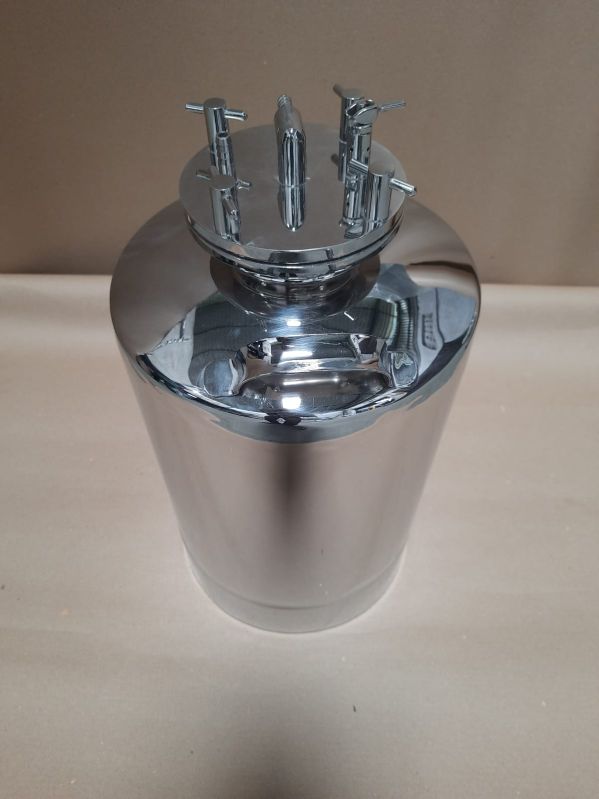 Stainless Steel Pressure Vessels, Shape : Cylinder Shape, Round