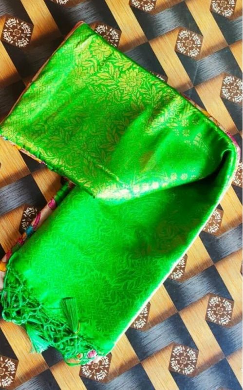 Ladies Green Soft Silk Saree, Occasion : Wedding Wear