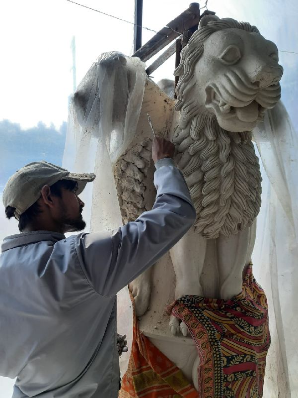 Customize Statue Making Service