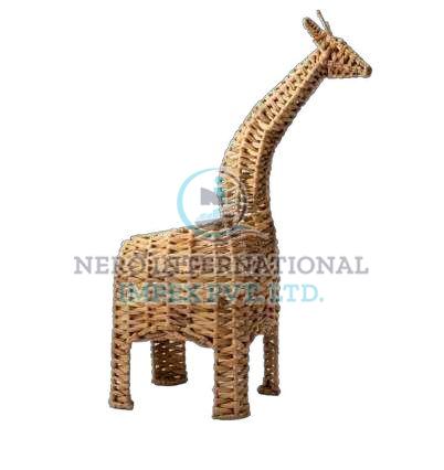 Bamboo Giraffe Basket, Feature : Easy To Carry, Superior Finish