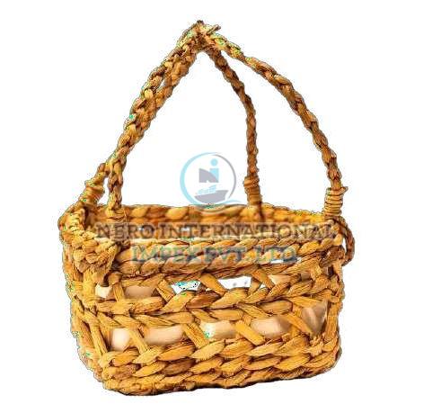 Bamboo Hamper Jaali Basket, Feature : Easy To Carry, Superior Finish