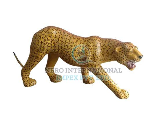 Yellow Polished Carved Handmade Leather Tiger Showpiece, for Home Decor, Style : Antique