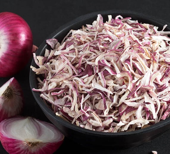 HariKasa Ayur Natural Dehydrated Red Onion Flakes, for Cooking, Packaging Type : PP Bag