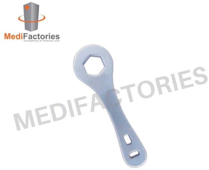 KEY AND WRENCH FOR NITROUS OXIDE CYLINDER: B & D-TYPE
