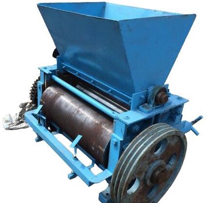 Blue 220V Automatic Roller crusher, for Industrial